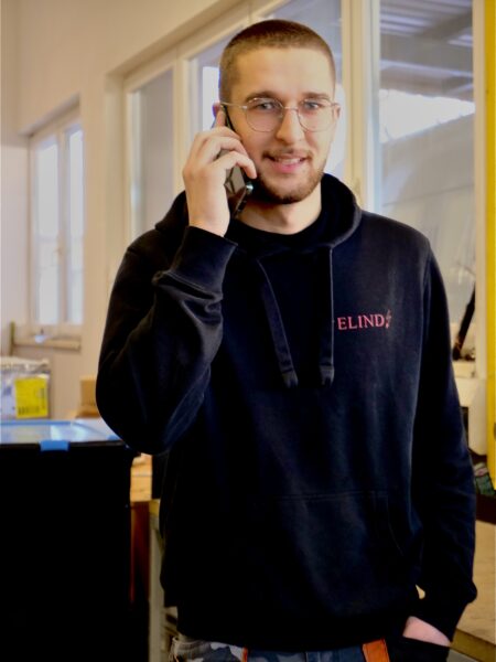 3BEF390F-C52B-4B22-B44B-82B74D708B30-52085-00000951240DBF8D